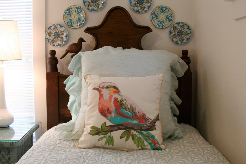 Bear Creek Cottage Manchaca Bagian luar foto