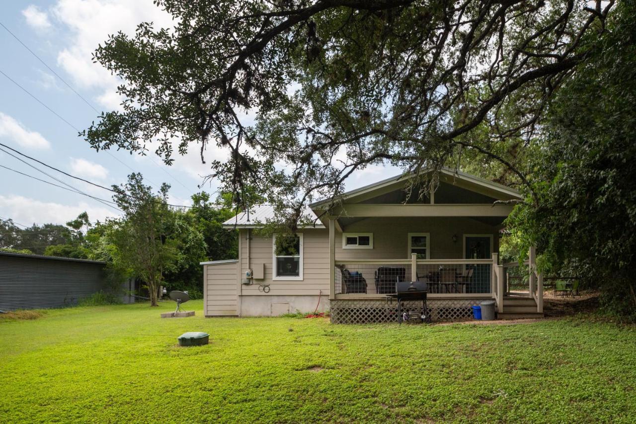 Bear Creek Cottage Manchaca Bagian luar foto